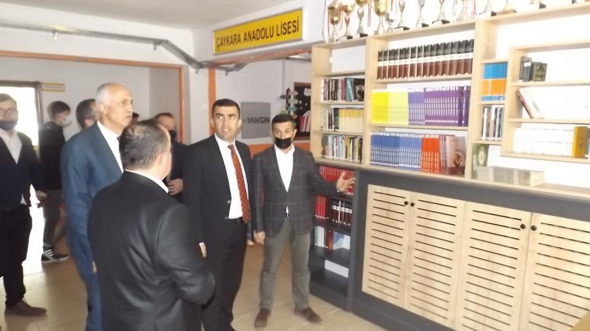 Trabzon İl Milli Eğitim Müdürü Sayın Hüseyin Burak FETTAHOĞLU okulumuzu ziyaret etti